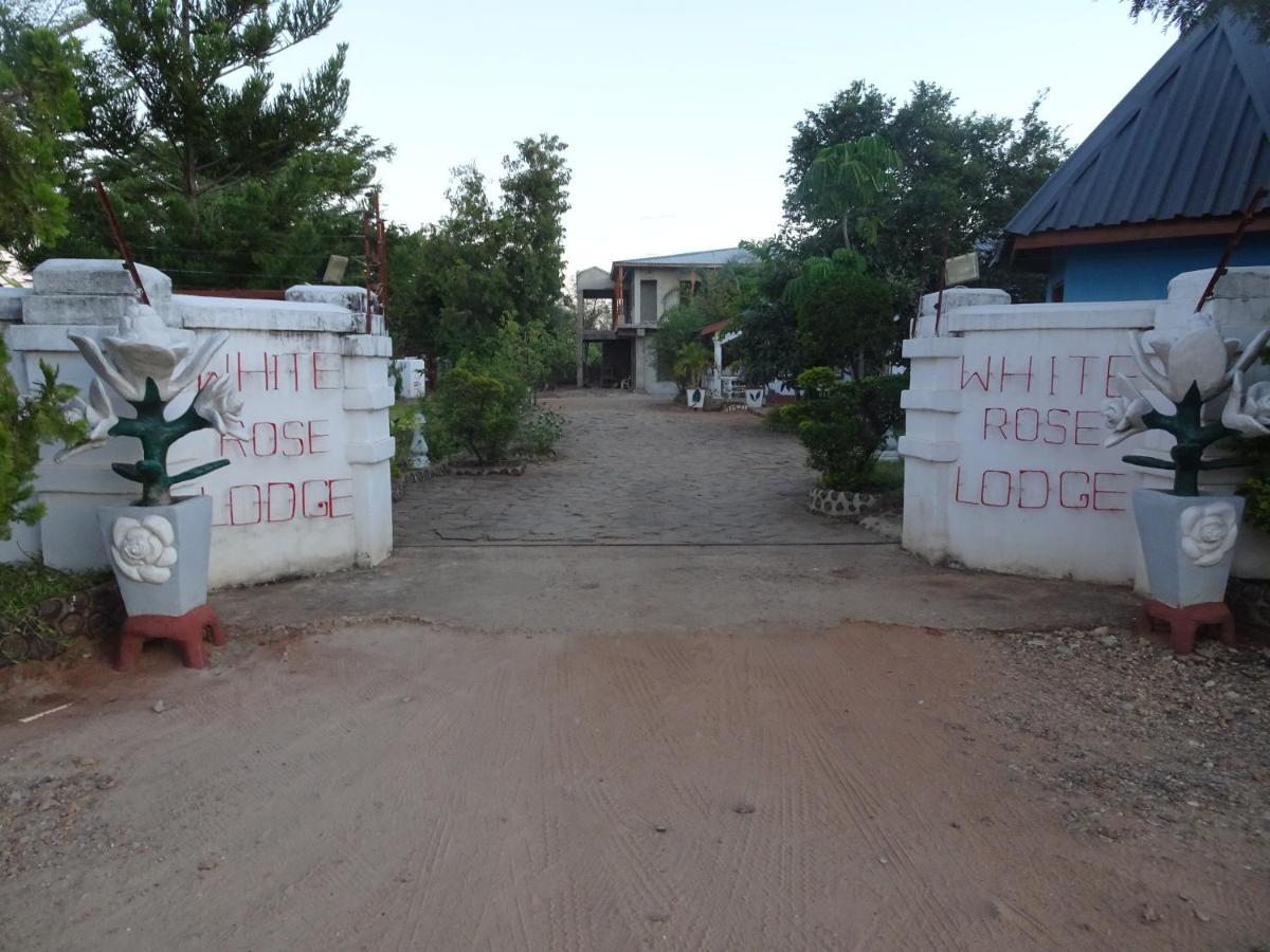 White Rose Lodge Λίβινγκστον Εξωτερικό φωτογραφία
