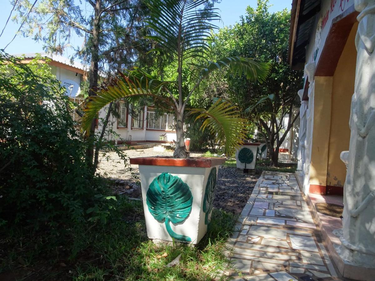 White Rose Lodge Λίβινγκστον Εξωτερικό φωτογραφία