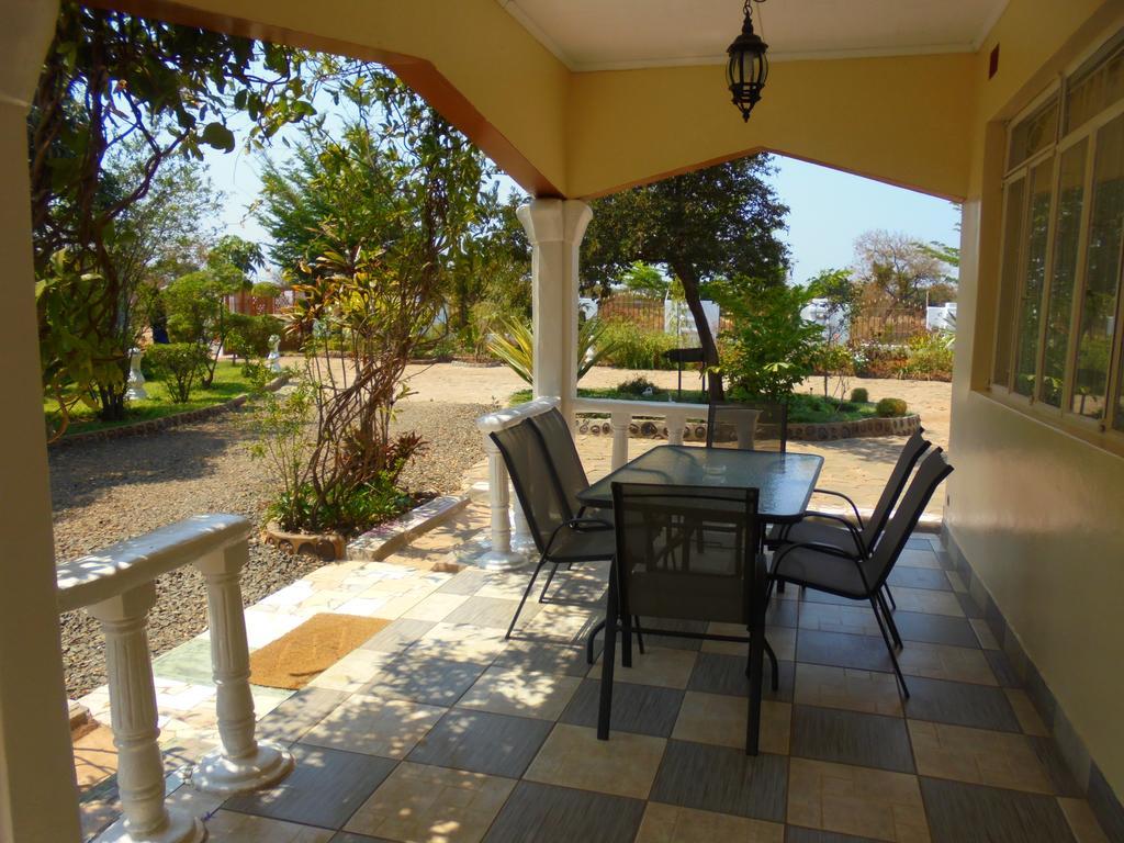White Rose Lodge Λίβινγκστον Εξωτερικό φωτογραφία