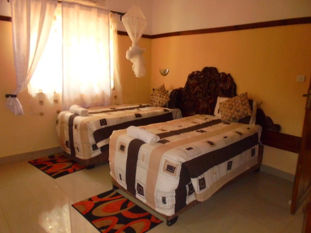 White Rose Lodge Λίβινγκστον Εξωτερικό φωτογραφία